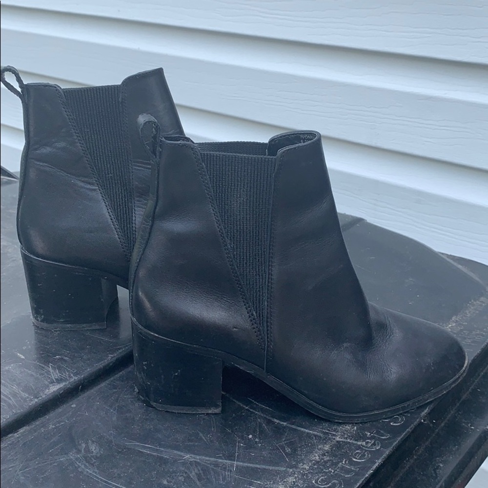 black steve madden booties